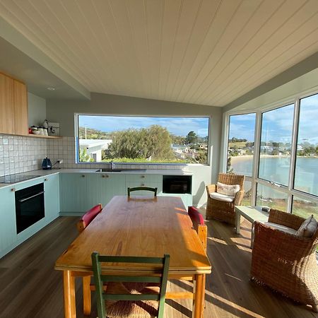 Beach Buoy Opossum Bay South Arm Exterior foto