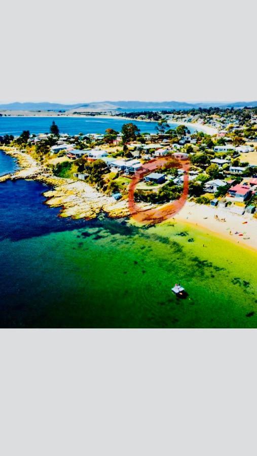 Beach Buoy Opossum Bay South Arm Exterior foto