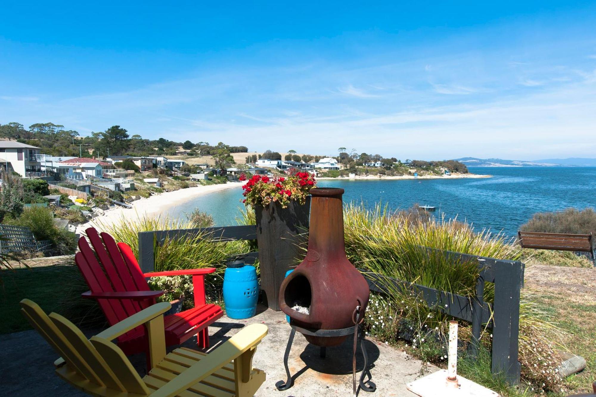 Beach Buoy Opossum Bay South Arm Exterior foto