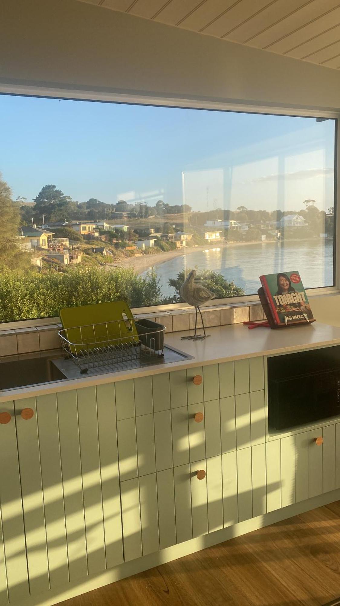 Beach Buoy Opossum Bay South Arm Exterior foto